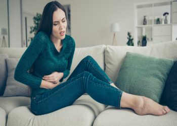 ما أضرار ارتفاع إنزيمات الكبد؟