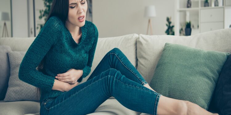 ما أضرار ارتفاع إنزيمات الكبد؟