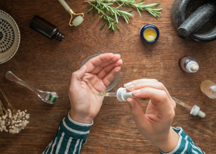 أفضل زيوت لعلاج آلام المفاصل