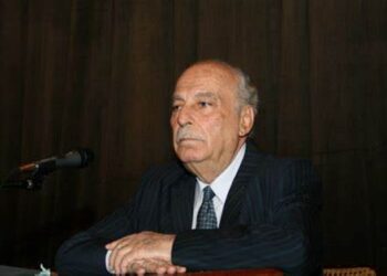 نذير العظمة سجل وطني ثقافي من الفكر والأدب لا يغيب.. وتعزية من حرمون