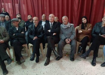 التجمع الديمقراطي للعاملين في الانروا يكرم 80 معلمة ومعلماً متقاعداً في عيد المعلم