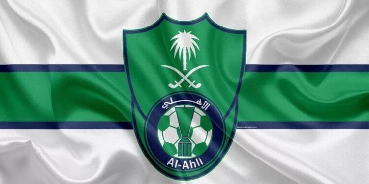 السعودية.. “الفيفا” يغرّم الأهلي ويمنعه عقوده