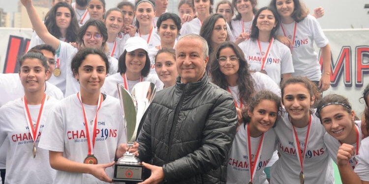 “بيروت فوتبول أكاديمي” يتوّج نفسه بطلاً للبنان بكرة القدم للشابات