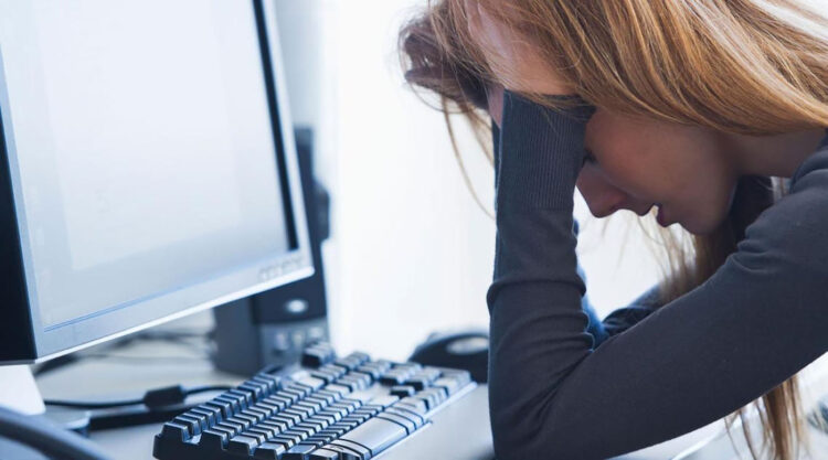 ماذا يحدث لجسمك عندما تتعرض للتوتر أو الإجهاد المستمر؟