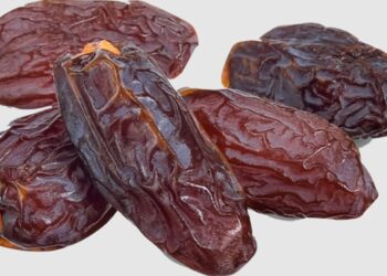 أفضل وقت لتناول التمور والكمية المناسبة