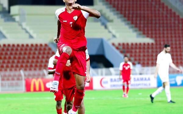 لبنان يخسر أمام سلطنة عُمان بثنائية في كرة القدم
