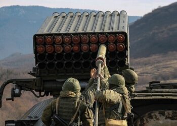 الجيش الروسي يُمسك آخر سبيل إمداد الجيش الأوكراني في أرتيوموفسك