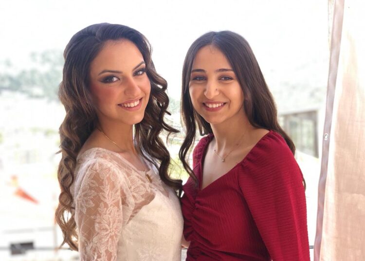 مروى وجولي*