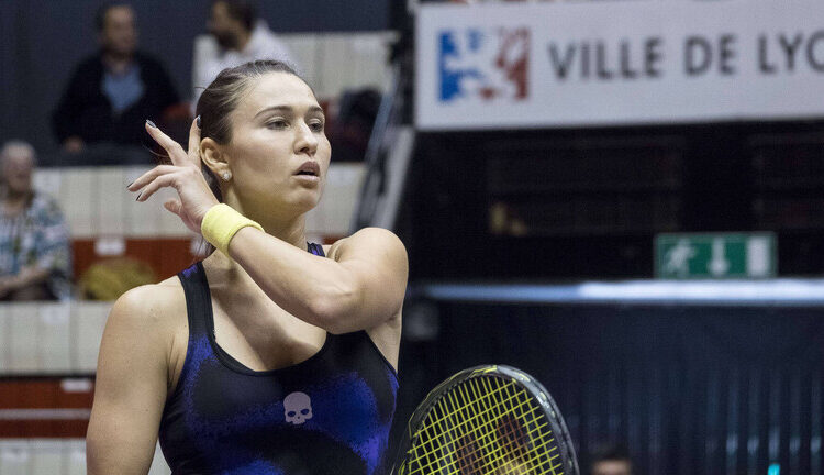 شركة LOT البولندية تمنع روسية من الركوب في مطار القاهرة