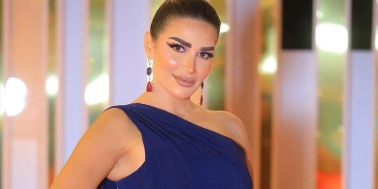 الفنانة السورية سارة نخلة تنتقد إعلامية شهيرة: “تسيء لستات مصر”