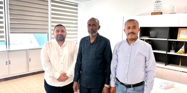 اتفاق تعاون مشترك بين بنك اليمن والخليج وبنك سلام الإفريقي- جيبوتي