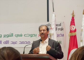 الشاعر محمد البريكي يضيء سماء تونس بالشعر والجمال بأمسيتين شعريتين..