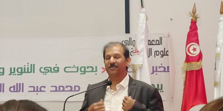 الشاعر محمد البريكي يضيء سماء تونس بالشعر والجمال بأمسيتين شعريتين..