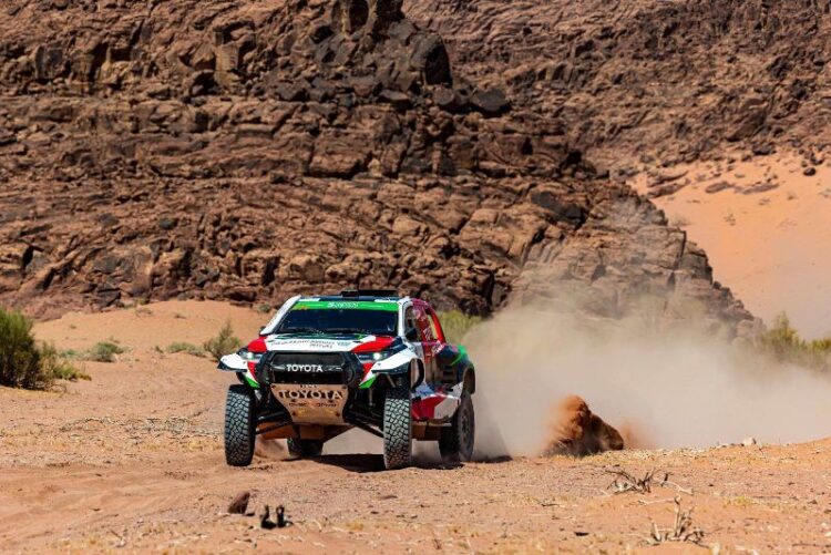 السعودية.. رالي تبوك – نيوم: الراجحي والبلوشي والنومسي ثلاثي الألقاب