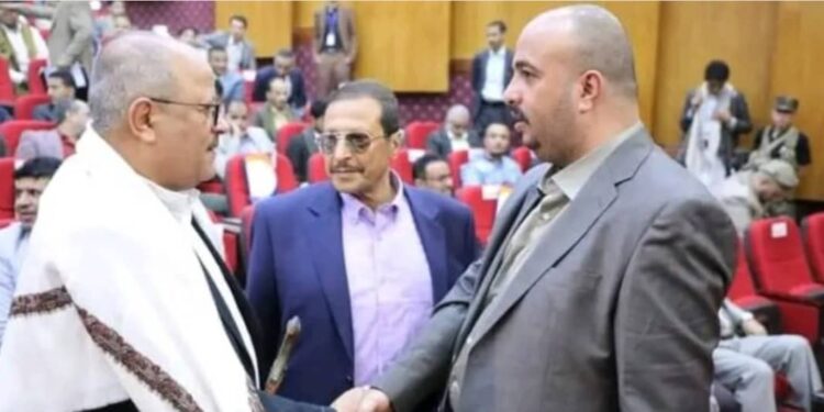 الغرفة التجارية والصناعية في صنعاء تشارك في ختام المسابقة الوطنية لرواد المشاريع الإبداعية وتتبرّع للفائزين