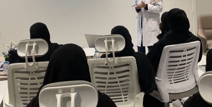 الاستشارات الثانوية في جمعية زهرة سرطان الثدي بالأحساء