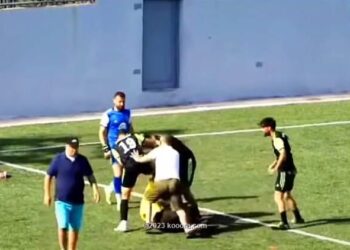 لبنان.. اتحاد كرة القدم يقرر عقوبات رادعة ضد لاعبين اعتديا على حكم