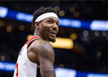 مناقلات كرة السلة الأميركية: برادلي بيل لدورانت وبوكر مع فينيكس صنز