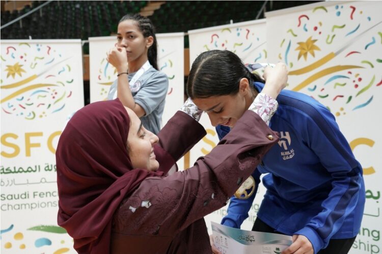 السعودية.. تتويج سيدات المبارزة في ختام الموسم الرياضي