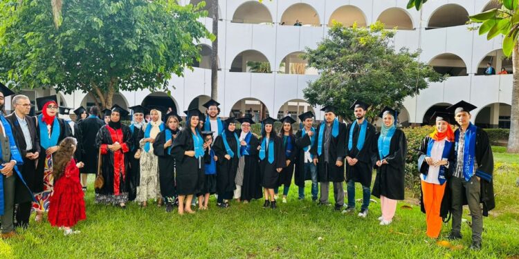 جامعة الحسن الثاني في الدار البيضاء تخرج دفعة من طلابها في علم الاجتماع