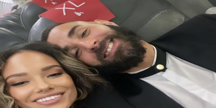 صديقة بنزيما اعتنقت الإسلام قبل دخولها السعودية!