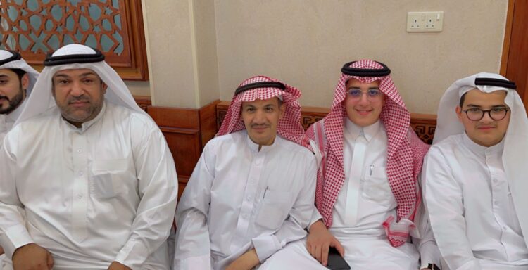 عائلة “الغزال” بالأحساء تحتفل بعيد الأضحى المبارك