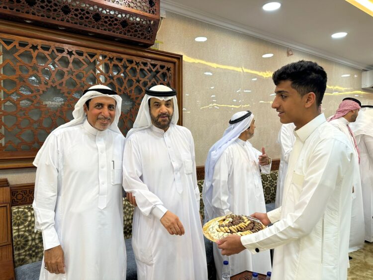 عائلة “الغزال” بالأحساء تحتفل بعيد الأضحى المبارك