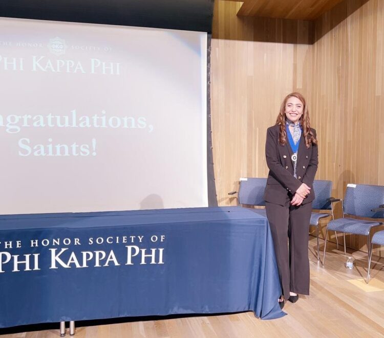 حنان سلمان الحلبي.. أميرة القمم