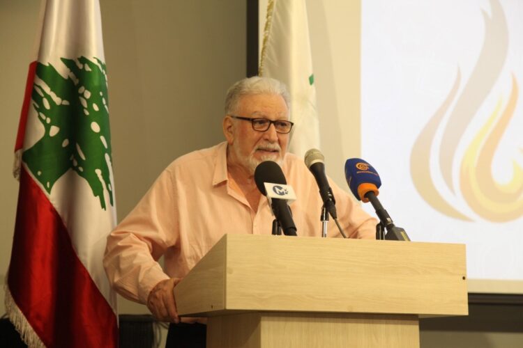 نقابة الممثلين كرمت الممثل والمخرج قاسم إسطنبولي لنيله جائزة اليونسكو الشارقة للثقافة العربية