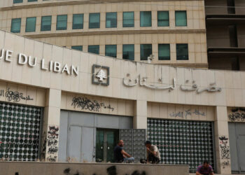 لبنان.. انتفاضة نواب الحاكم.. خطوة مهمة ولو متأخرة