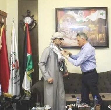 الشيخ محمد المثقال يزور مؤسسات حركة فلسطين حرة التربوية والترفيهية داعماً ويلتقي أمينها العام