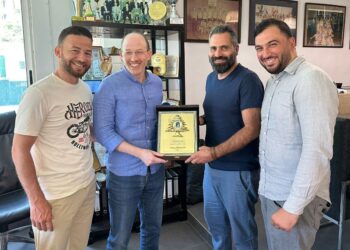 الرياضي وجامعة AOU يتشاوران في تعاون بينهما