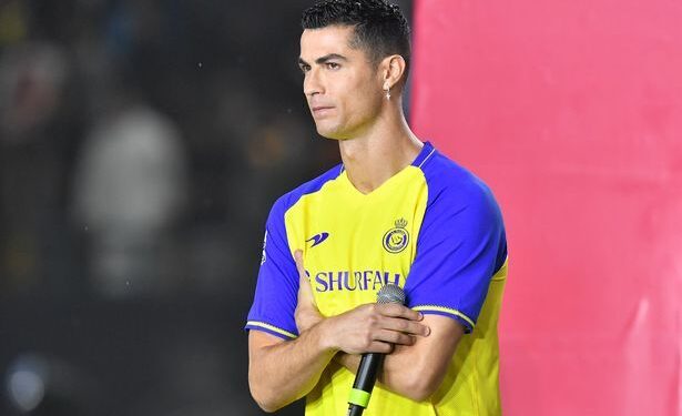 رب ضارة نافعة.. حملة شطب رونالدو من انستاغرام زادت عدد متابعيه..