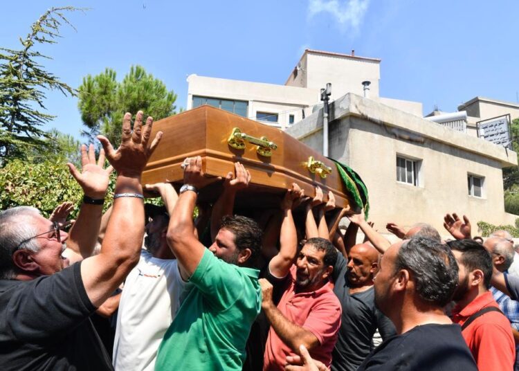 ملفات حرمون 34 جزء 2: عالم الصحافة والسياسة والفكر والإعلام شيّع العلم الباسق طلال سلمان بزحف مهيب في شمسطار