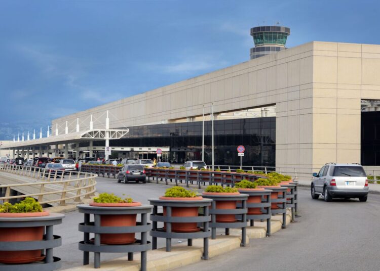 المراقبون الجويون في مطار بيروت يقررون تدبيراً جديداً بدءا من 5 أيلول