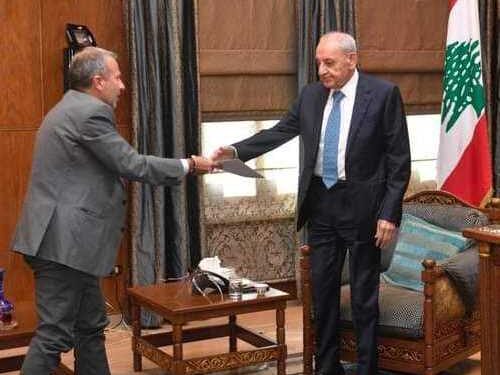 بين إغراء بري وسلفة الحزب.. هل يشارك التيار في جلسة التشريع الخميس؟