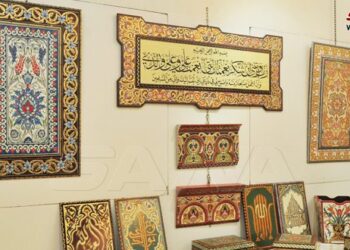 “حكايا دمشقية” معرض تراثي للحرفي السوري ماهر بوظو في دمشق