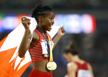 فضيحة للمنتخب الفرنسي: استبعاد لاعب بسبب عبارة “الله أكبر”