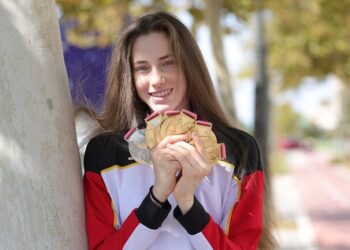 فضيحة للمنتخب الفرنسي: استبعاد لاعب بسبب عبارة “الله أكبر”