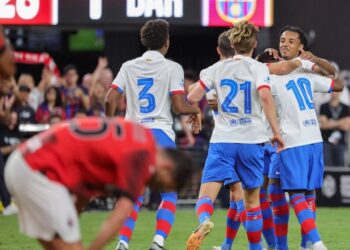 برشلونة يفوز ودّياً على ميلان