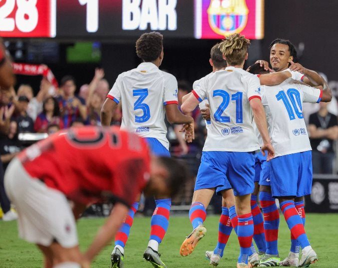 برشلونة يفوز ودّياً على ميلان