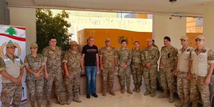 تجهيزات لثانويات ومدارس رسمية في قضاء راشيا من الجيش والسفارة الأميركية