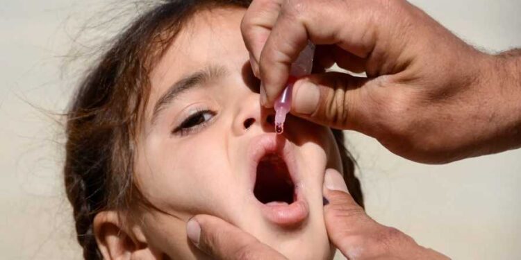 #لبنان.. #الحصبة تهدد أطفال لبنان و#البزري يدعو لحملة تلقيح عالية جدًا لمنع انتشاره