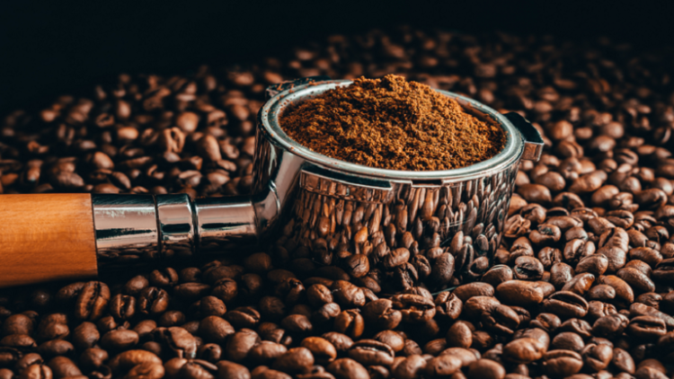 استخدام عملي مذهل لبقايا القهوة