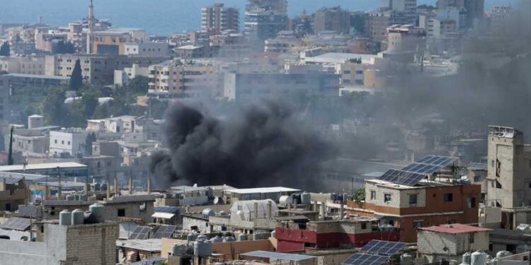 #لبنان.. دوي انفجارين في عين الحلوة ولا إصابات