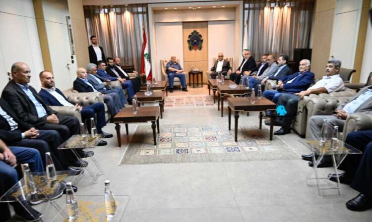 #لبنان.. اجتماع طارئ في الأمن العام لبحث مستجدات عين الحلوة… اتفاق على وقف اطلاق النار وبدء تسليم المطلوبين