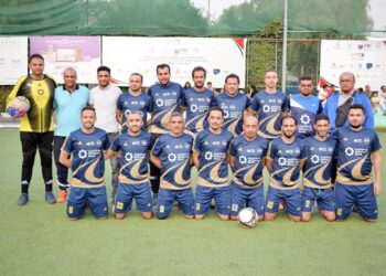 اليمن.. رئيس مجلس إدارة بنك التضامن الأستاذ شوقي أحمد هايل يشيد بأداء فريق البنك وتتويجه بلقب دوري البنوك الأول لكرة القدم السباعية