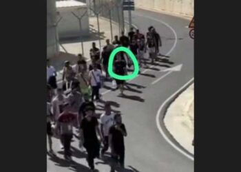 فقد الاتصال بمركب.. قبرص تتدخل