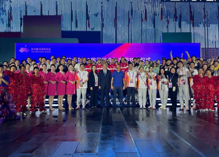 لبنان بـ”غوانزو” 2023 وحاملا العلم..