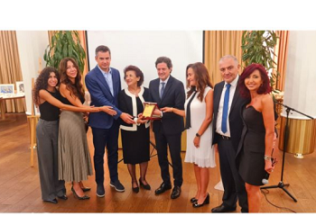 تكريم الإبن في كازينو لبنان